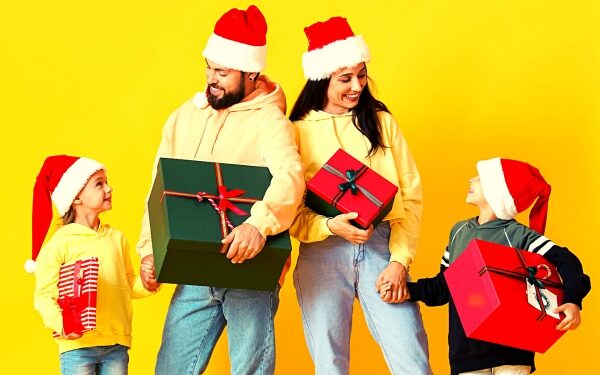 Budget Christmas: 100 Epic Ways to Save Money in Australia